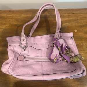 Lavender Coach Leather Purse w Twilly Scarf